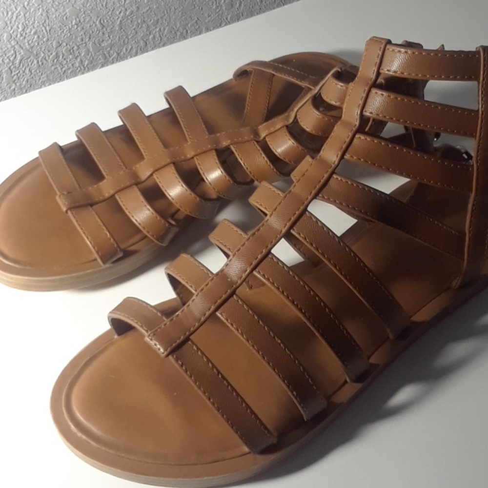 sandles